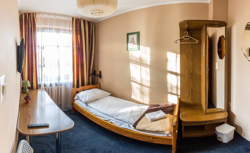 Hotel Astra 바르토시체 객실 사진